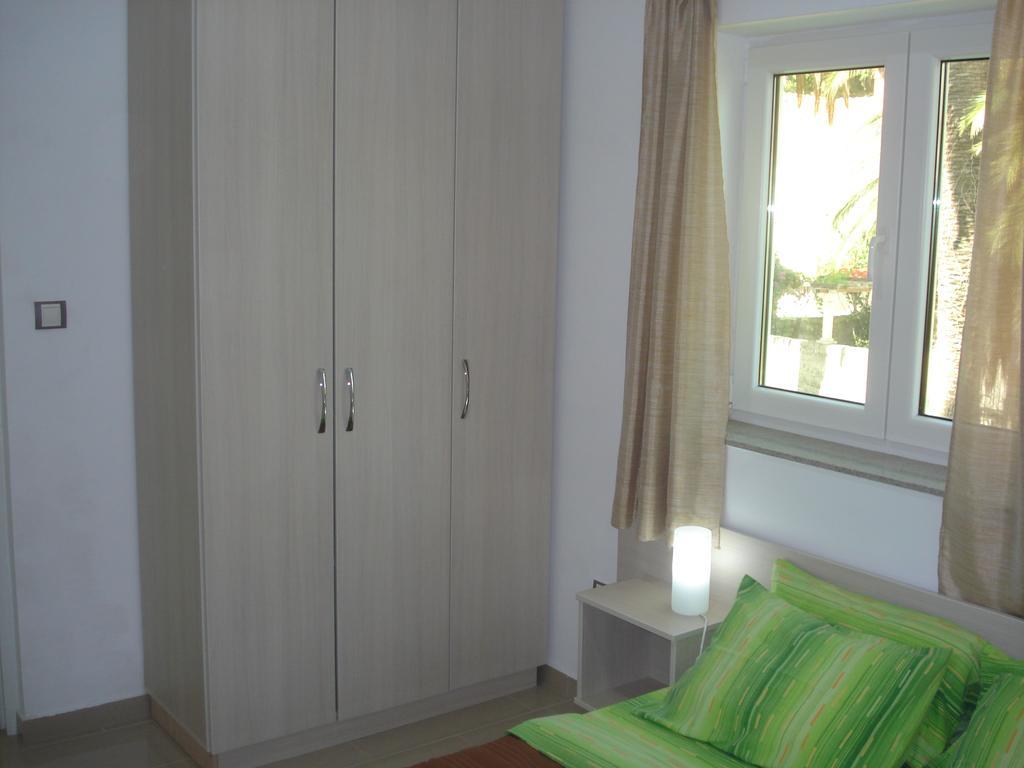 Apartments Villa Danilovic Херцег-Нови Номер фото