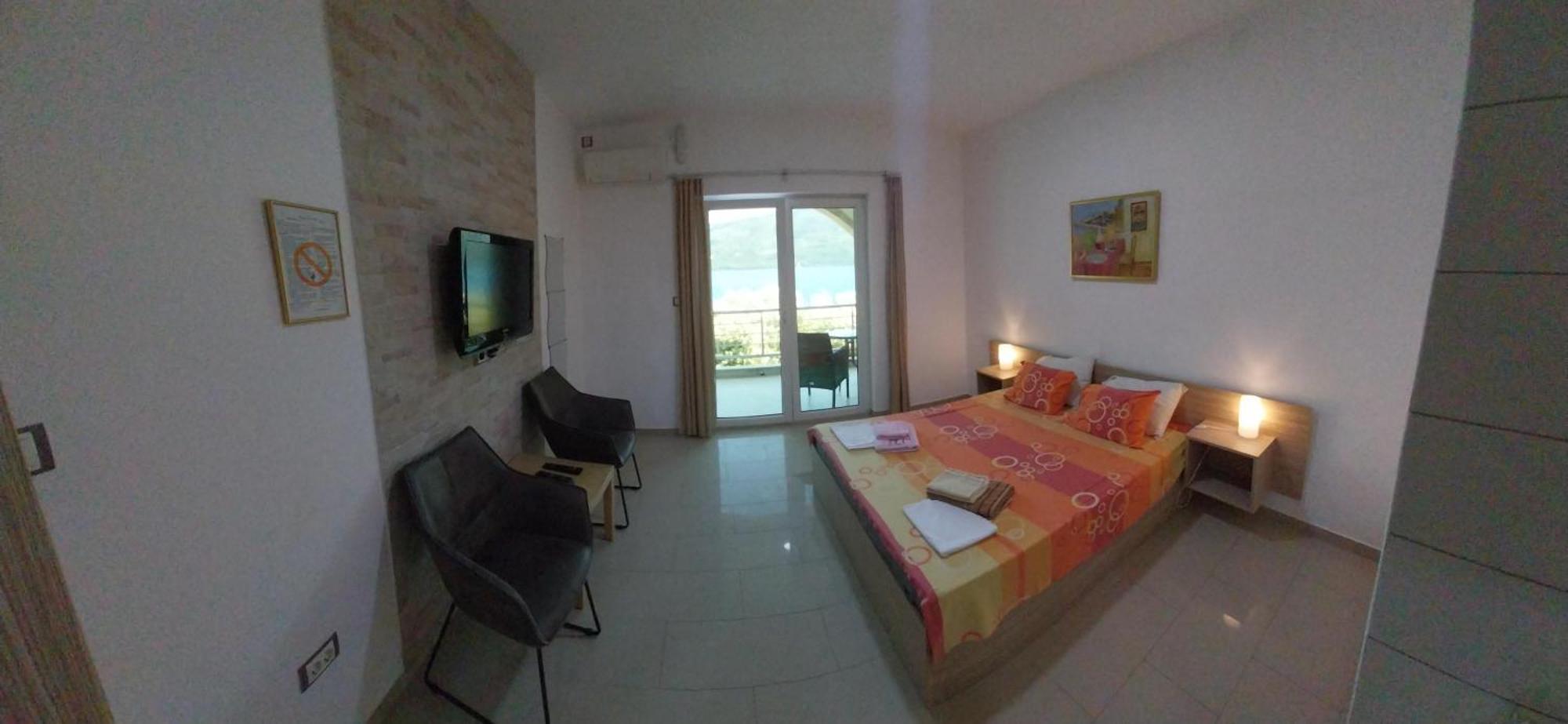 Apartments Villa Danilovic Херцег-Нови Экстерьер фото