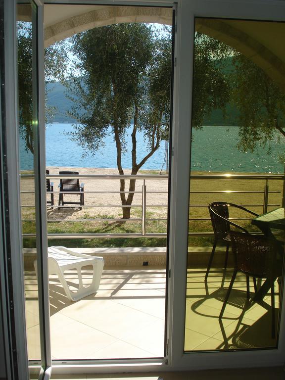 Apartments Villa Danilovic Херцег-Нови Номер фото