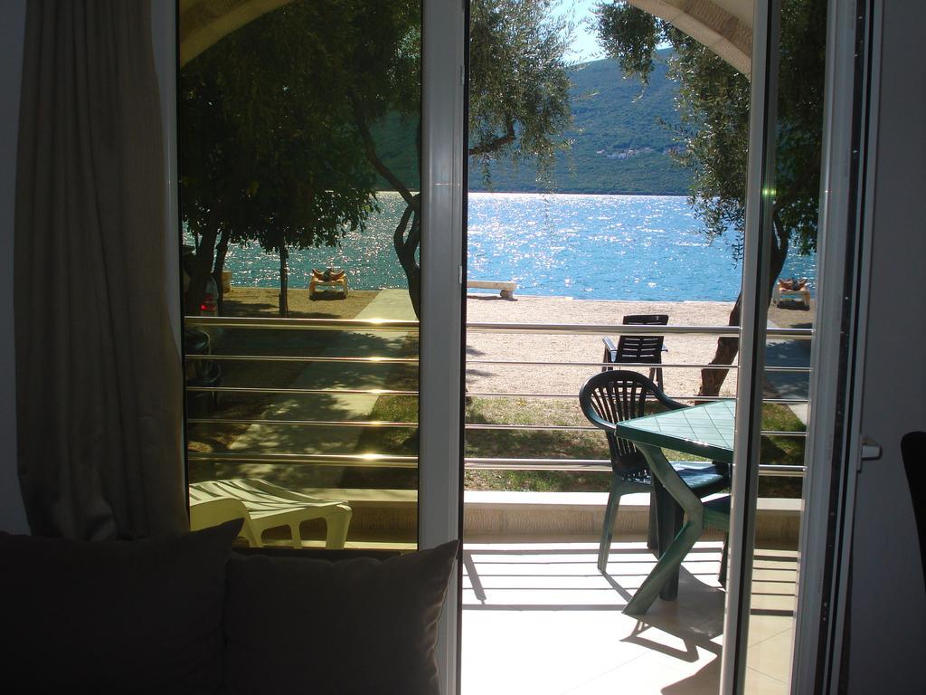 Apartments Villa Danilovic Херцег-Нови Номер фото